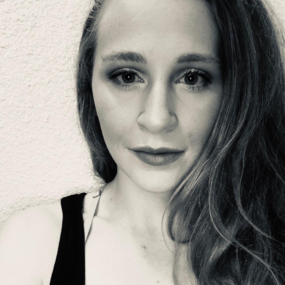 Meet your Posher, Madeline